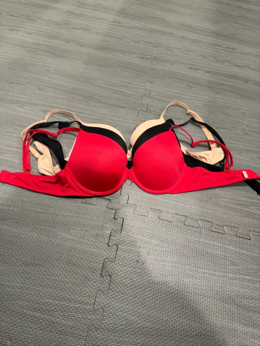 Victoria's Secret Red and Nude Convertible Push-Up Bra